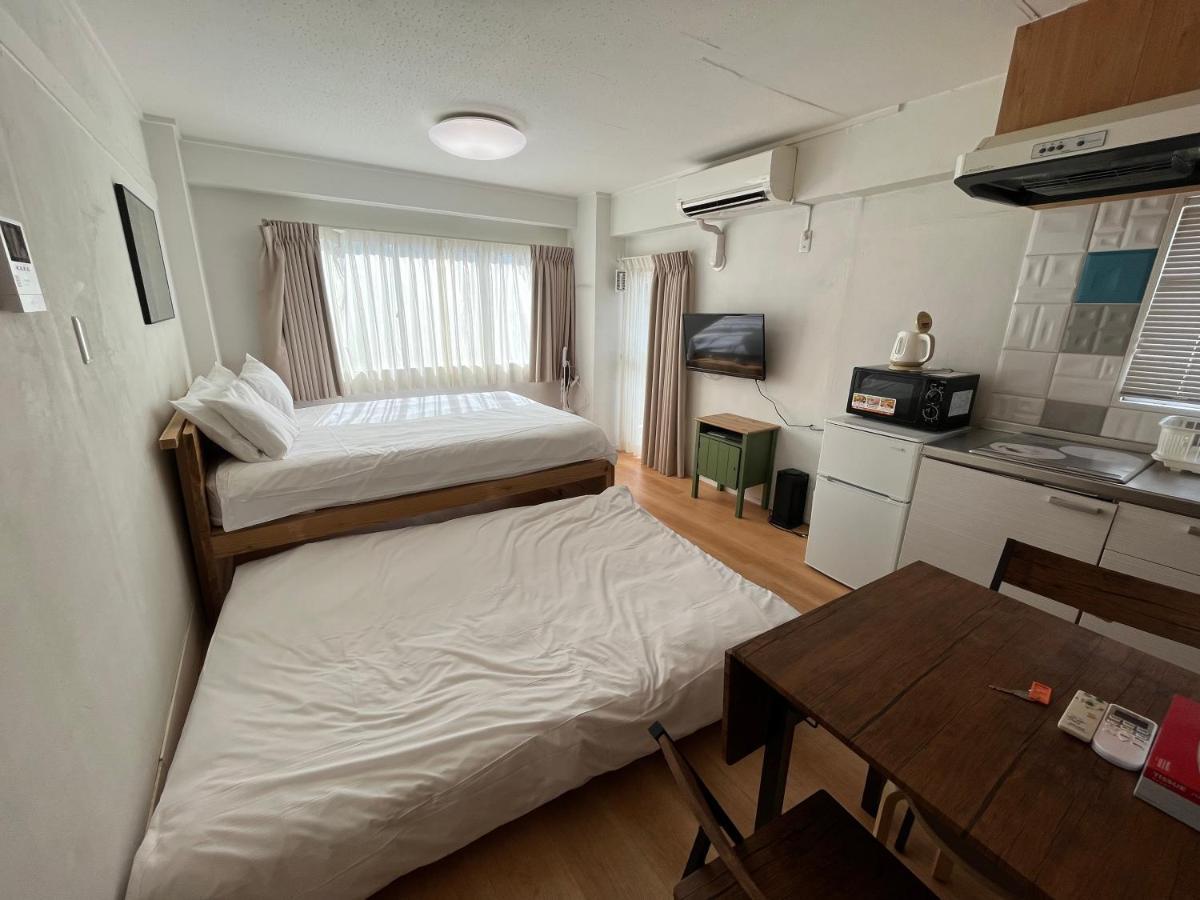 Rhodes Kagurazaka Hotel Tokio Buitenkant foto