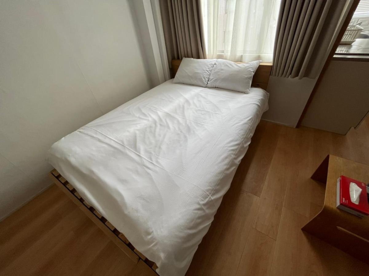 Rhodes Kagurazaka Hotel Tokio Buitenkant foto
